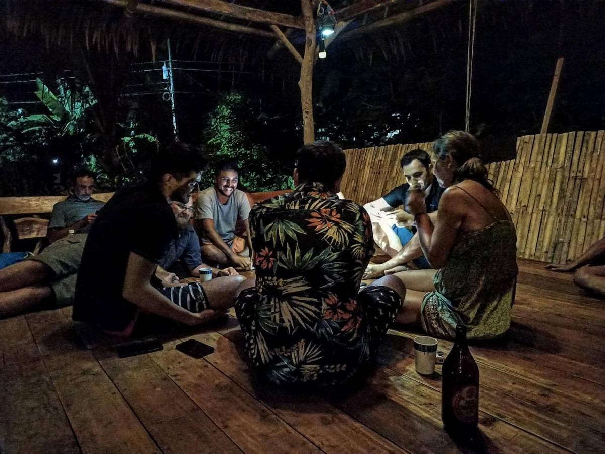 Peaceland Hostel بنغلاو المظهر الخارجي الصورة